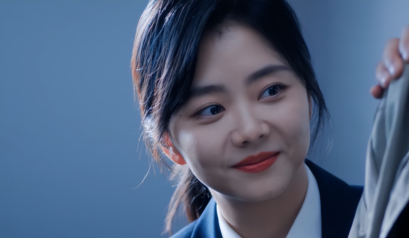 安阳|《县委大院》太没劲？莫气，央八终于“上大菜”了，王牌剧定了