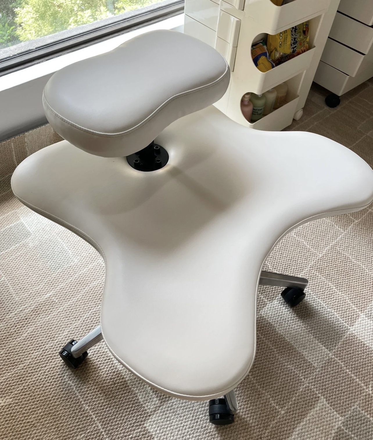 难怪这些家居产物,能成网红,设计到年轻人的心坎上了