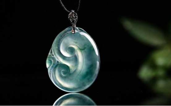 翡翠|缅甸矿区现在怎么样了？翡翠批发市场价格变便宜还是变贵了？