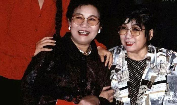 张若昀|登8次春晚次次封神，让观众放声大笑的背后，是赵丽蓉的悲苦人生