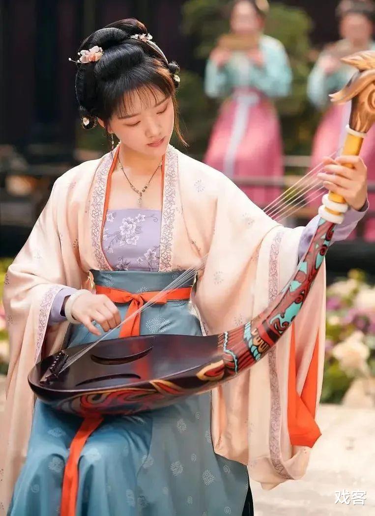 95后|什么是当下95后四小花旦的评选标准?