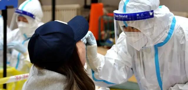 考试|核酸检测员公开招聘690余人，入职可享事业编，专科学历不容错过