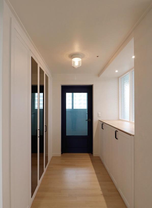 我想有个温暖的家,不求富贵、房子多大,像这家这样简单幸福就好