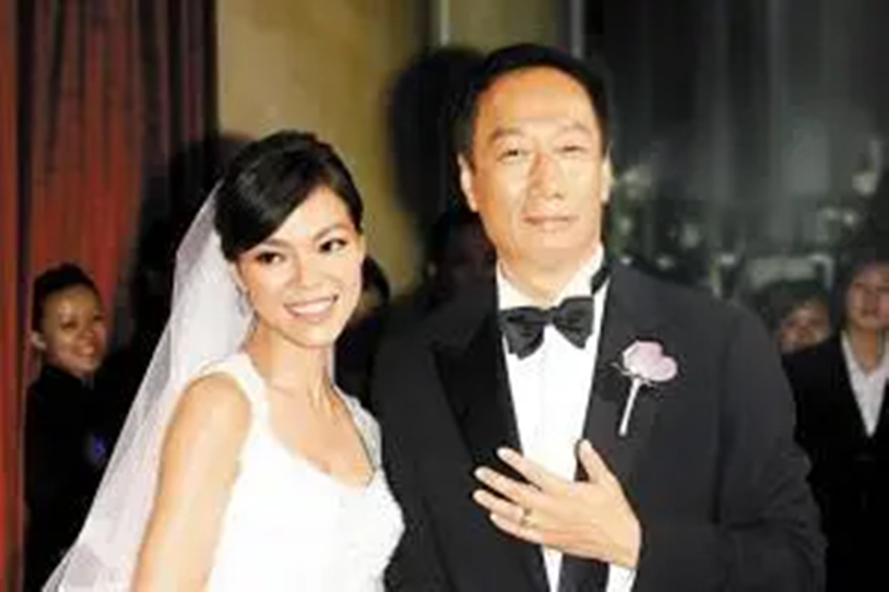 曾馨莹|郭台铭背后的女人，从舞蹈老师变成首富太太，母凭子贵坐拥上百亿