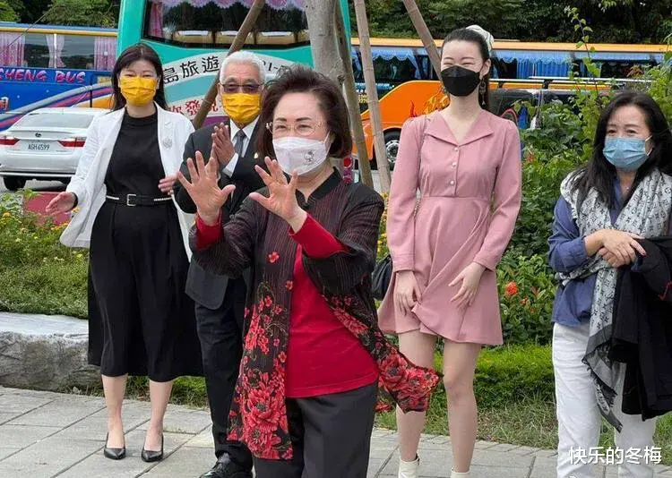 琼瑶|琼瑶,最新近况令人意外!