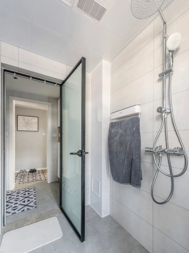 95平老房翻新改造 不拆不砸的治愈原木家!