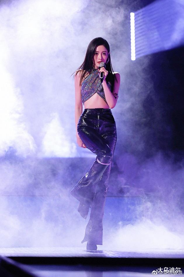 姐姐|你若真有本事，就把《乘风破浪》的姐姐都QU回家，你亲自上手调教