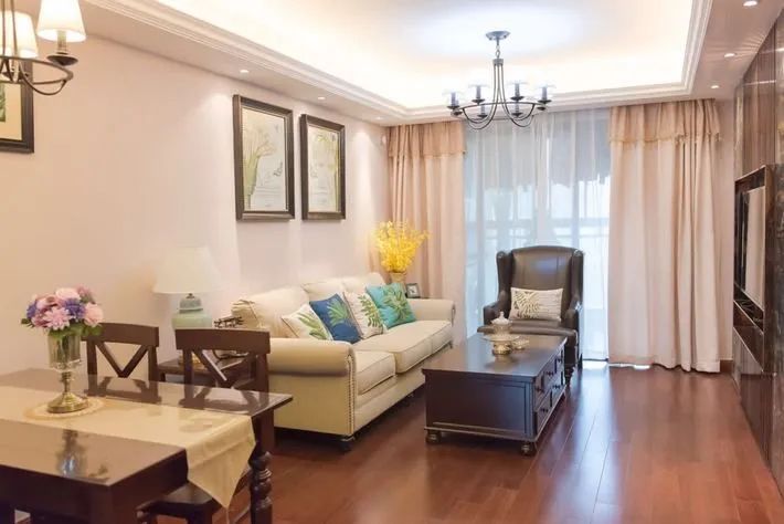 家里装修铺瓷砖还是木板好?后悔当初不懂行,入住了才知有多坑!