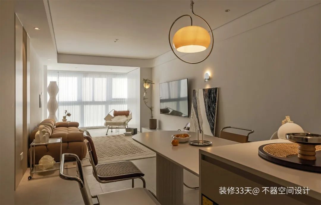 110平温柔奶咖色系现代混搭三室