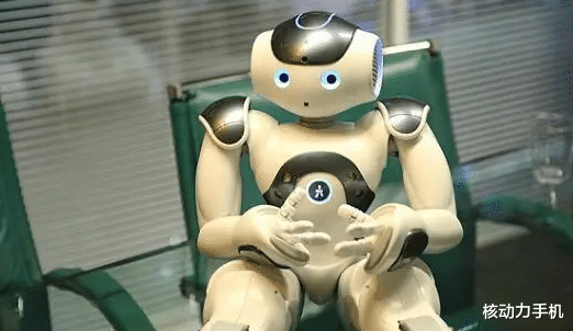 |工厂老板把机器人给拆掉了，说是不如人工快，机器人行业要凉了？