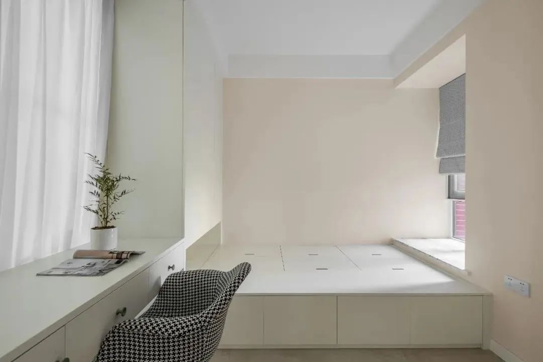 120㎡小仙女的家，灰绿混搭绯红色，整屋软装治愈少女心