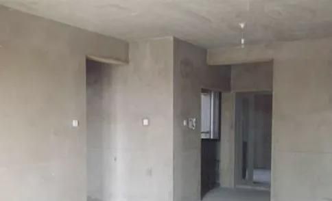 原本想拆掉客厅墙连接阳台,一线师傅却说我太缺德坚决不拆!