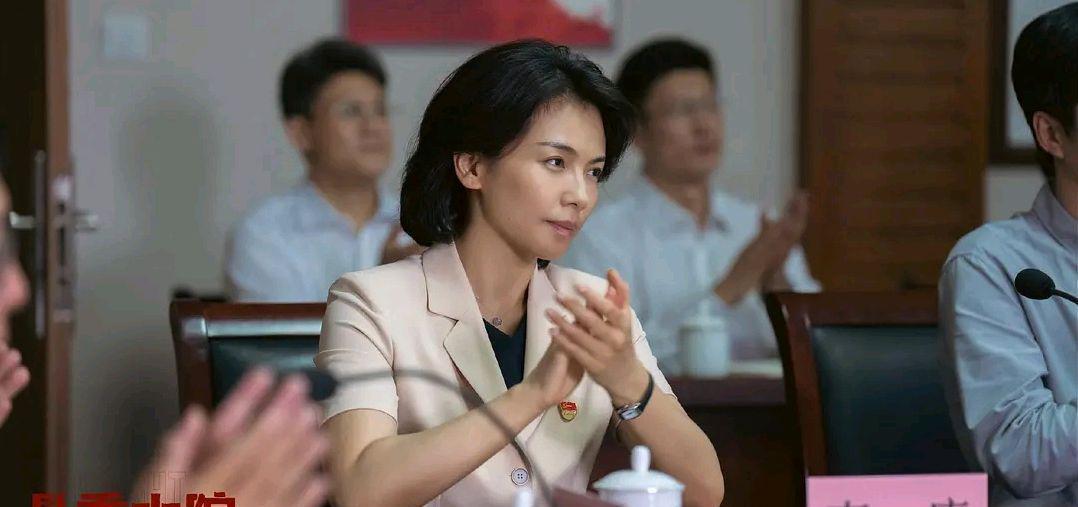 张嘉益|被骂惨的两位实力派，一个选错了剧本，一个选错了角色