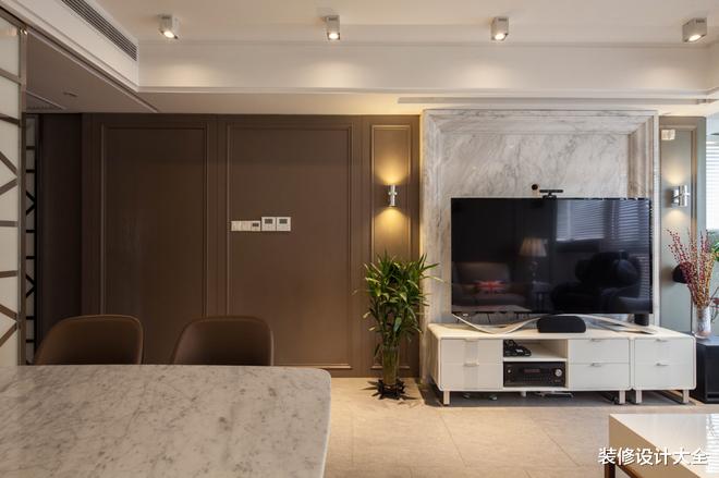 老公买了顶楼复式,160㎡,改成6间房,双方父母都能住进来!