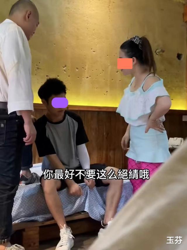 房东相中男租客，表白被拒绝：你不要那么拽，竟然看不上我