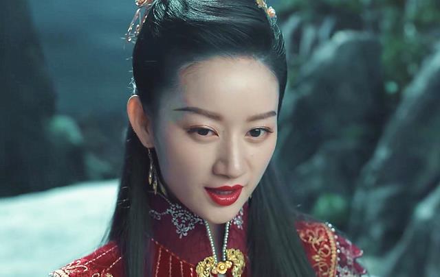 与君初相识·恰似故人归|《与君初相识》仙师密室内的妖是谁?天君得仙令,其身份彻底曝光