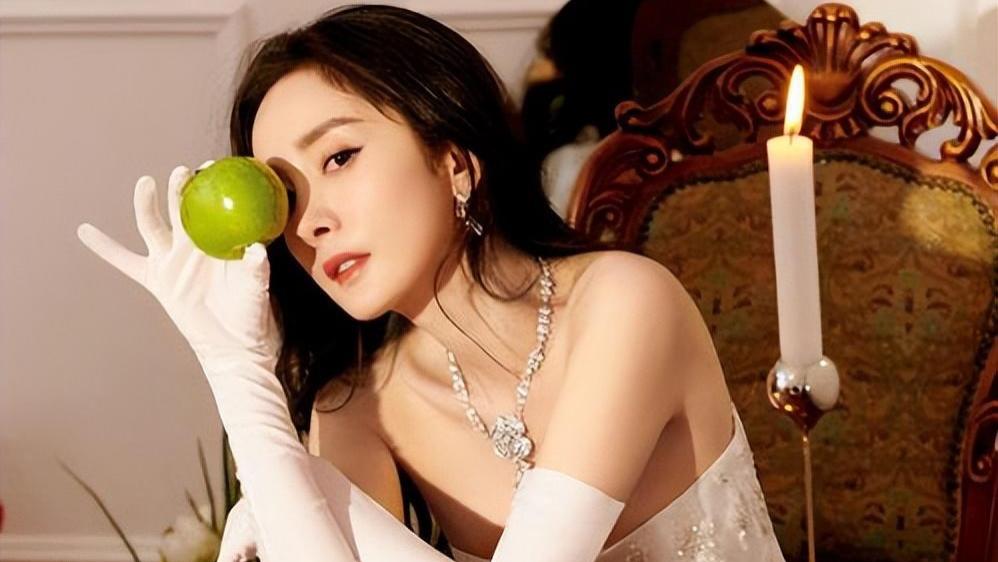 杨幂|杨幂欲离开一手奶大的“嘉行”，为何要做出“离巢”的选择呢？