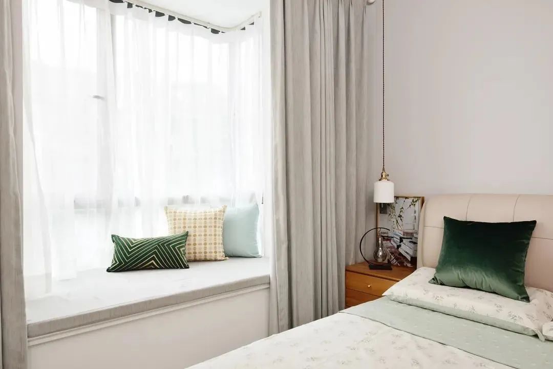 85㎡老房改造，硬是装出了3室2厅1厨1卫，这空间利用率太高了！