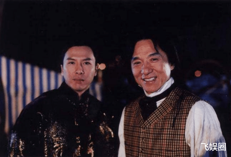 李连杰|甄子丹的功夫圈内最强，但李连杰让他受伤两次，是控制力好还是打不过？