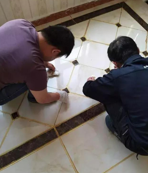 美缝好还是瓷缝好?齐家敏敏告诉你哪种才实用