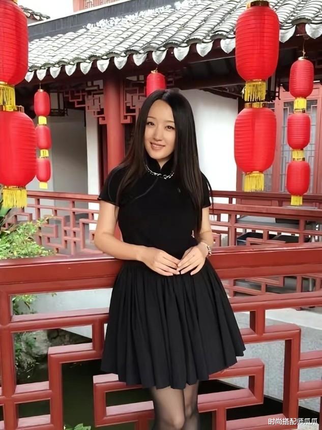 ?真正高级的中年女人，都不会留这“3种”发型，泡面卷位居第一