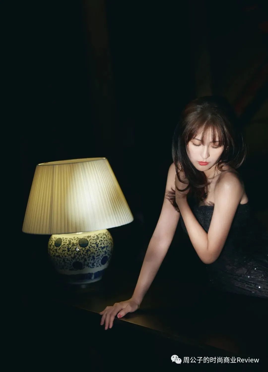 高定|风暴眼|热依扎赵露思鞠婧祎连连翻牌，国潮高定风口到了吗？