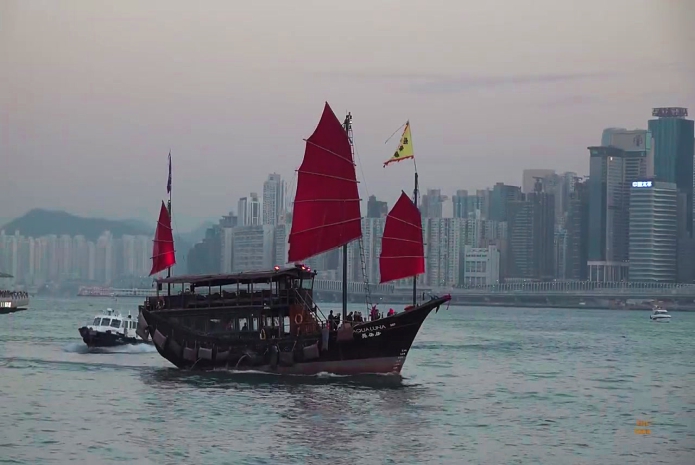 香港|香港旅游业发展明显下滑，正处于低迷期，游客宁愿在大陆玩