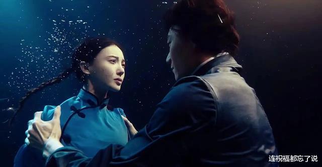 迪丽热巴|金晨水下起舞似精灵，5天内潜水500次，每天拍摄8小时以上