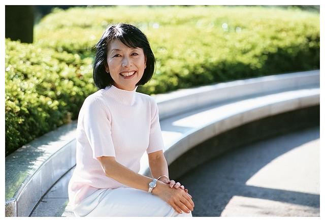 58岁大妈搭伙64岁大爷:白天看是夫妻,晚上其实是邻居