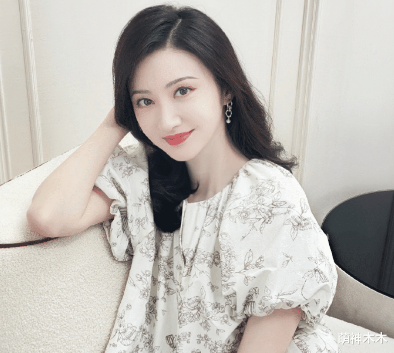 景甜|景甜遭两大品牌除名,2021年就有6个代言不续约,商业价值崩盘