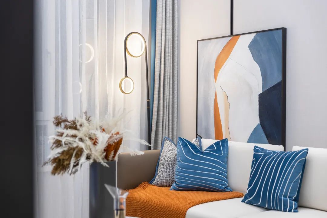 轻奢风复式，才是年轻人的家