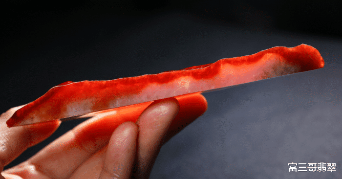 血檀|青山看不厌，流水趣何长，带你欣赏藏在翡翠里的诗情画意！