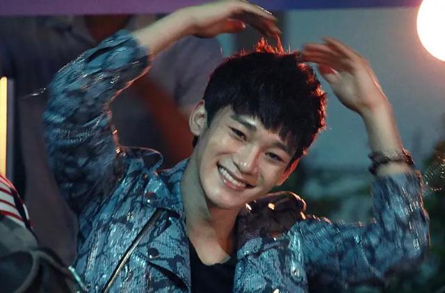 二胎|2022年已诞生12个星二代,5个二胎2对双胞胎,造化弄人境遇大不同