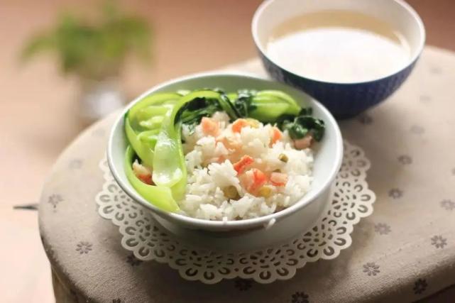 排便|百岁老中医夏禹甸，首位诠释《伤寒论》的名医，他的养生经被公开