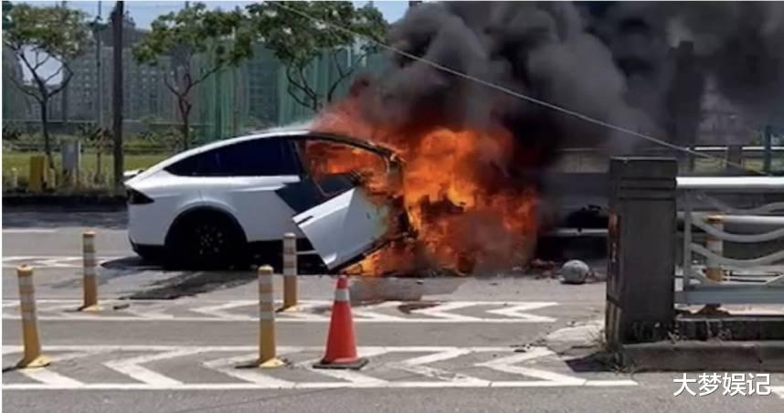 特斯拉|林志颖开特斯拉自撞“车主被吓坏”国内二手平台惊见转卖潮