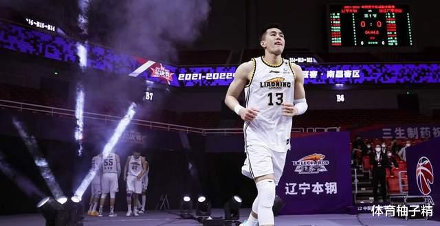 广东男篮|低谷！裁判误判给多少球队带去了悲痛，为何CBA收视率极度下降？