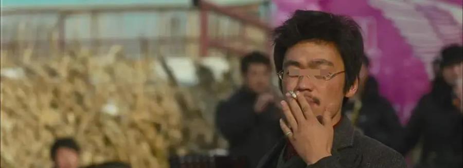 王宝强|包贝尔被炮轰后，王宝强竟然登上热搜，网友：高下立判