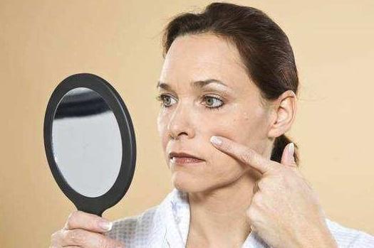 坚果|加速女人衰老的5个坏习惯，希望你一个都不占，不妨自测一下