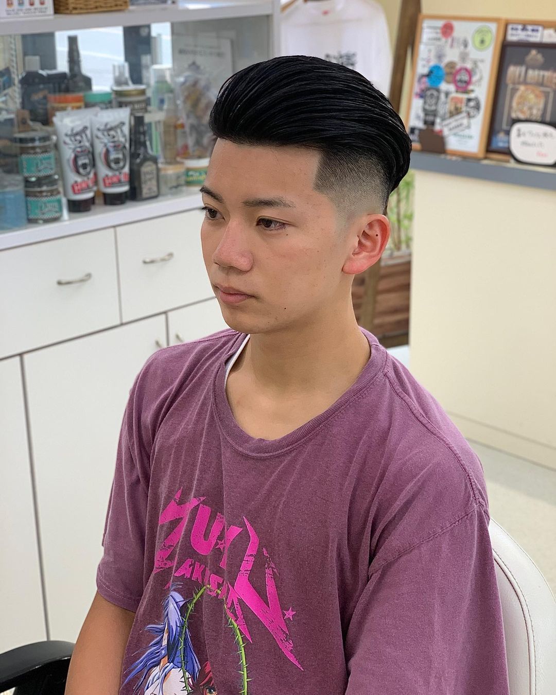 男士发型 今夏爆火男士发型16款，剪短烫烫真帅气，很多男士都在尝试