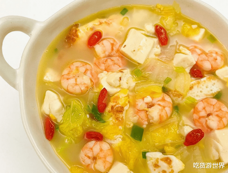 早餐补蛋白是重点!建议中老年人:多吃这4样,提高身体免疫力