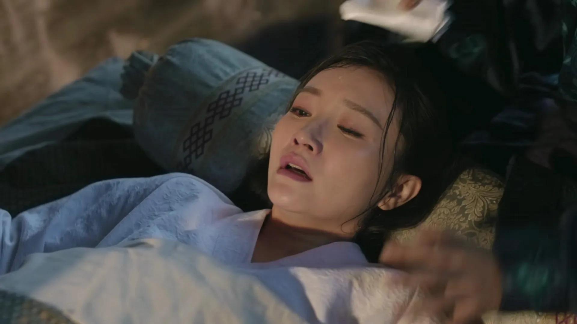 贺弘文|《知否》: 小邹氏被关，曹表妹被主母打，上赶着做妾下场都这么惨