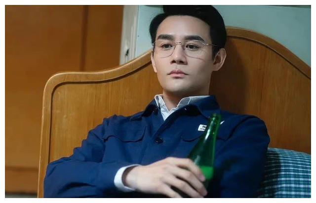 孙俪|金鹰颁奖晚会：王凯搭档何炅主持，孙俪出局，殷桃周迅成热门人选