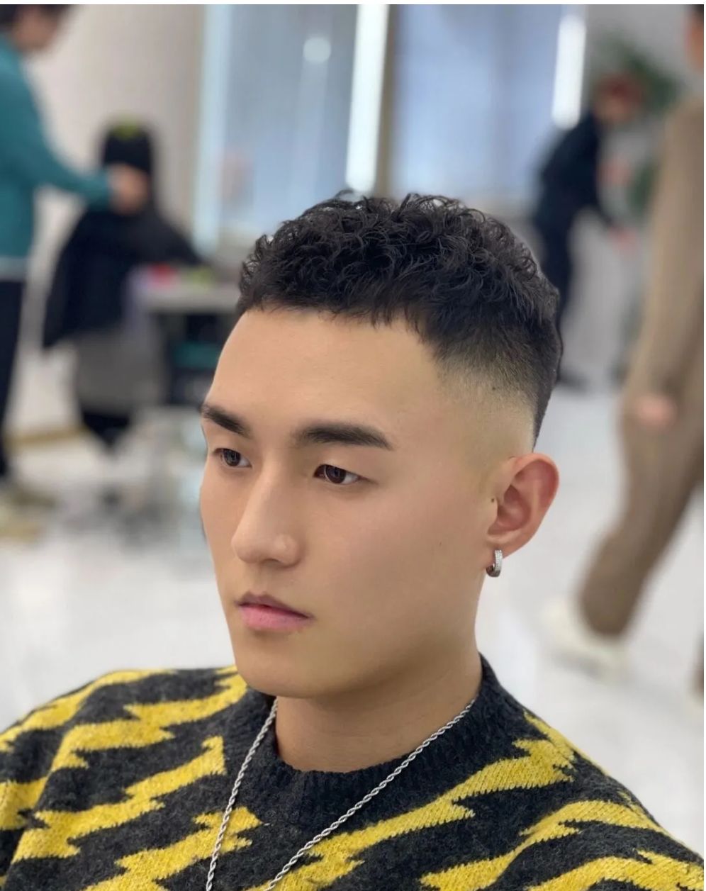 减肥餐 今年春节这18款男发很火，帅到忘不了，有你同款吗