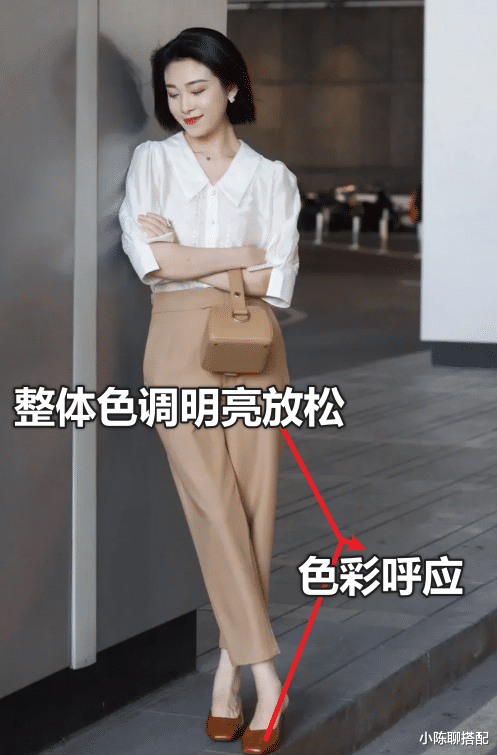 发型 这才是50+女人应有的打扮:裙子选长,裤装选浅,头发短点更优雅