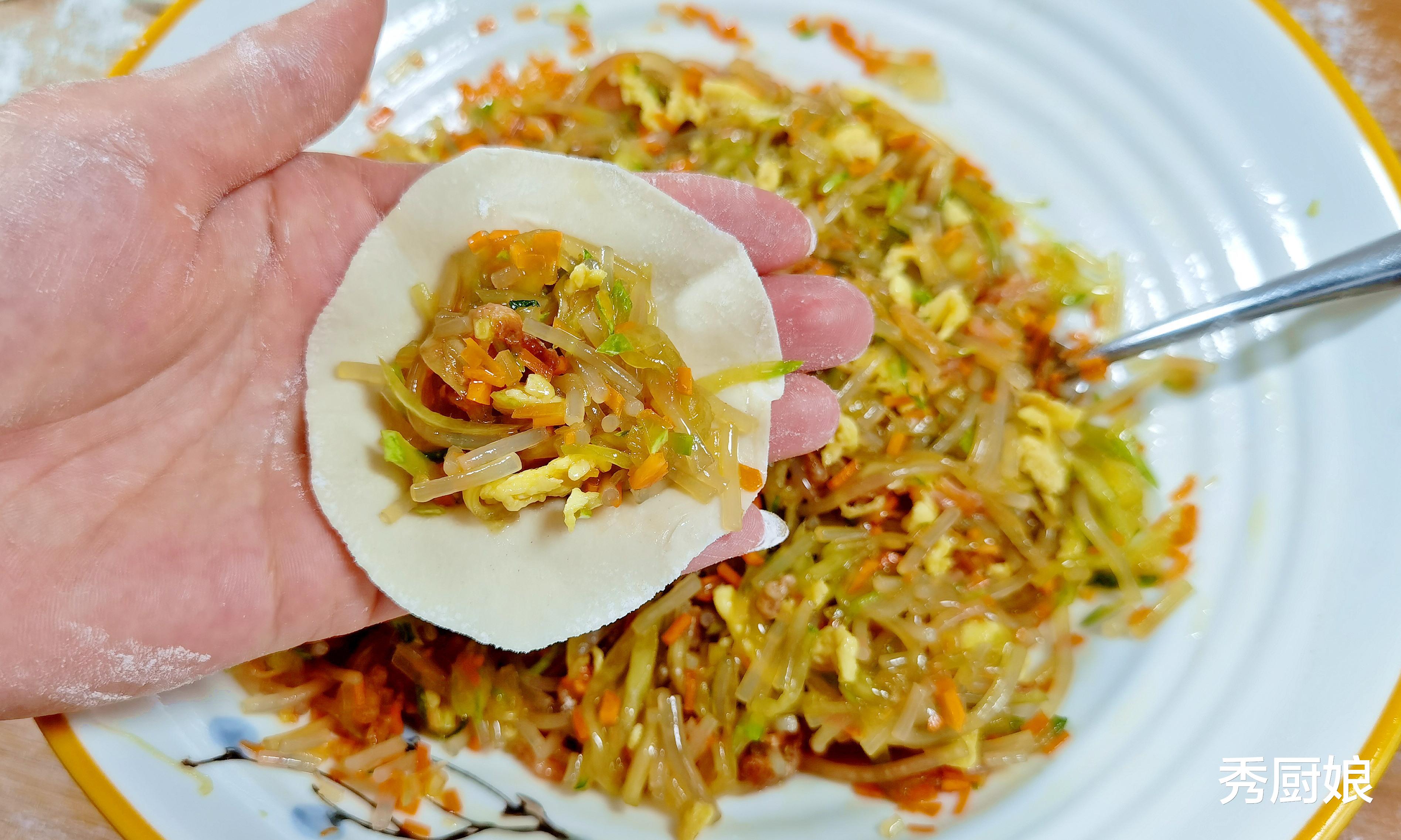 黄豆芽|立冬将至,少吃猪肉,多吃4种“碱性菜”,调节平衡,健康过寒冬