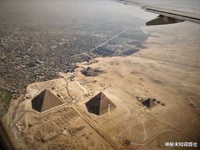 两千年前的埃及人竟会使用电磁场技术?消失的黑色金字塔去了哪?