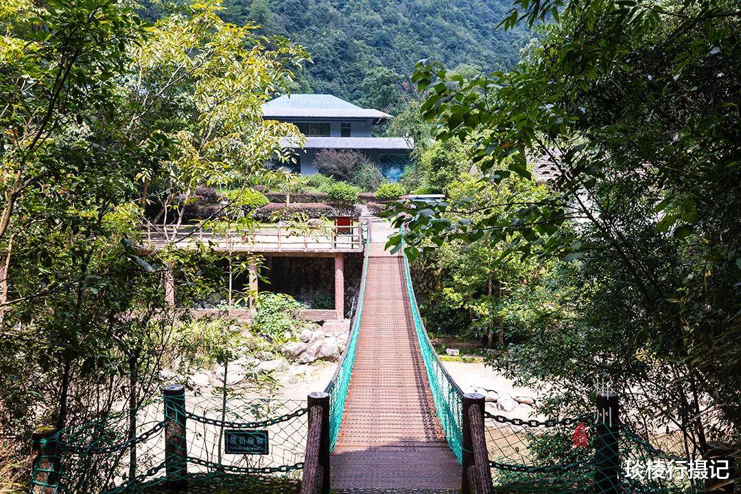 游山川|湖南面积最大的森林公园中,发现了一个人迹罕至的新景区