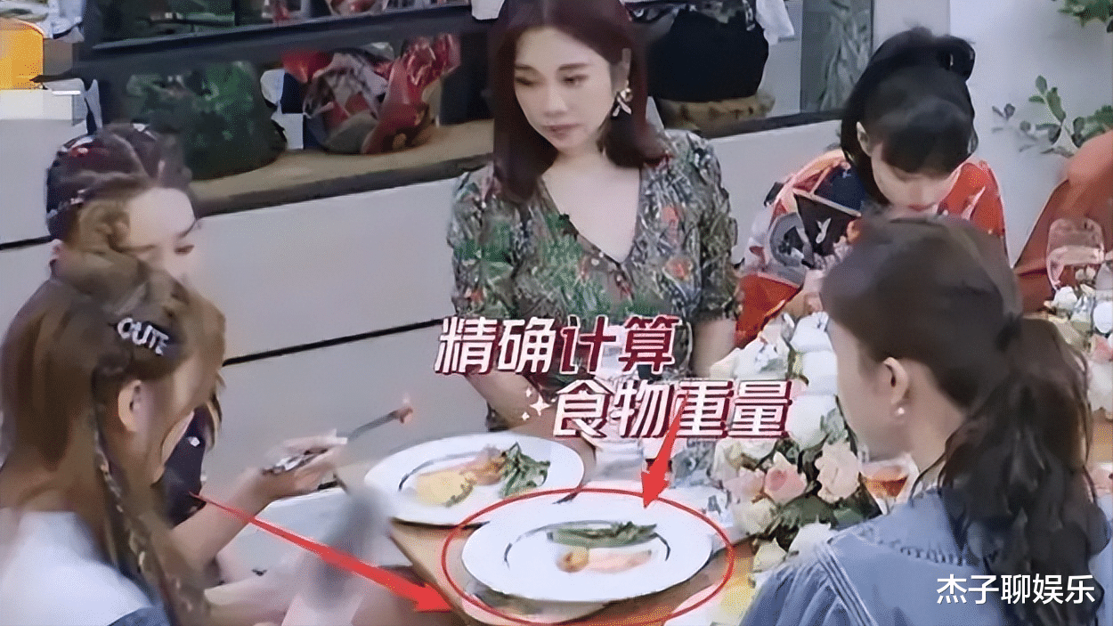 钱泳辰|钱泳辰为演员正名：比农民工辛苦，吃得还不如工人！评论区已沦陷