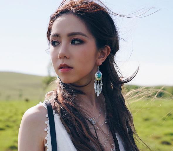 邓紫棋|邓紫棋疑似于今年10月在上海领证结婚：本人正式作出回应！