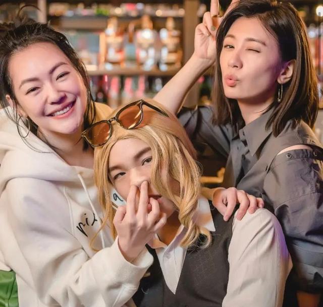 张纯烨|小S自爆多年没有夫妻生活，曾自嘲老公不好，说像活在养老院